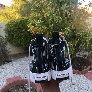 Converse Shoes - Men All Stars Size 9 Converse Shoes - Men All Stars Size 9